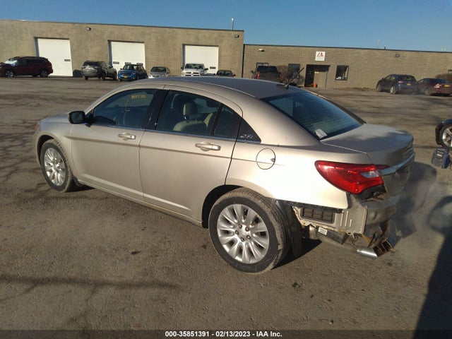 Chrysler 200 LX 2014 1C3CCBAGXEN171977 Image 3