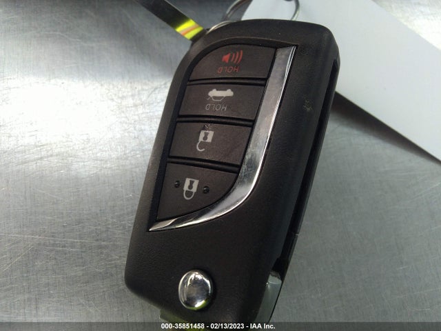 Toyota CAMRY LE 2022 4T1C11AKXNU648876 Image 3