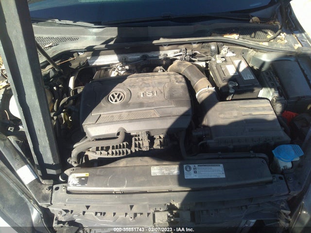 3VW217AU7FM022127 Volkswagen Golf Tsi S