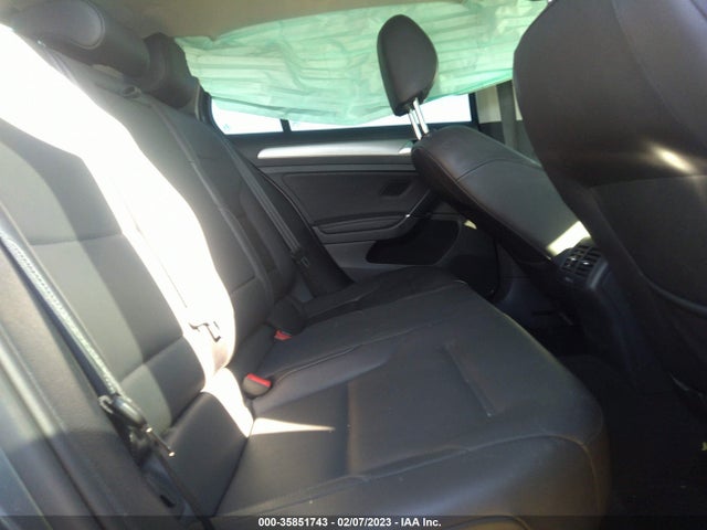 3VW217AU7FM022127 Volkswagen Golf Tsi S