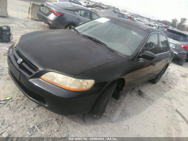 1998 HONDA ACCORD SDN LX VIN: 1HGCG5648WA019982