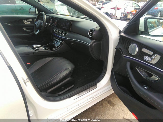 2017 MERCEDES-BENZ E-CLASS E 300 VIN: WDDZF4KB0HA202909