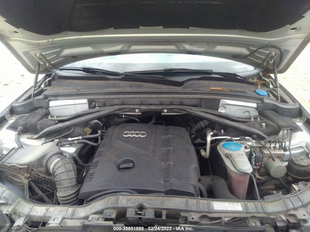 WA1LFAFP8CA012556 Audi Q5 2.0t Premium Plus