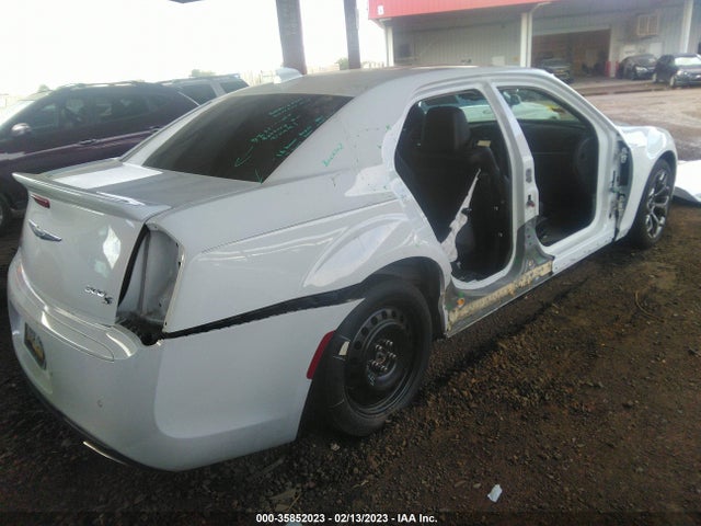 2C3CCABT3JH320030 Chrysler 300 300s