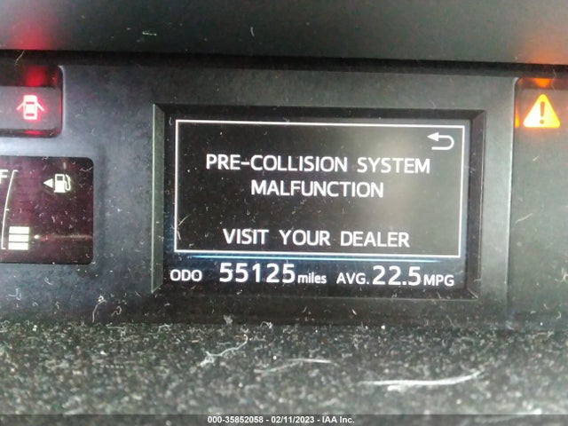 Toyota PRIUS V 2015 JTDZN3EU3FJ035110 Image 8