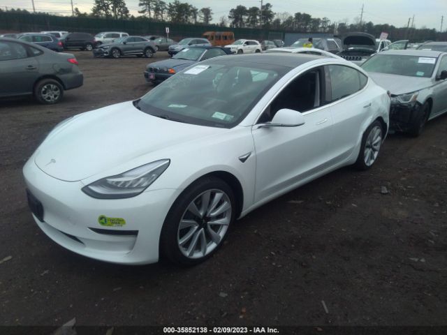 5YJ3E1EB3LF795582 Tesla MODEL 3