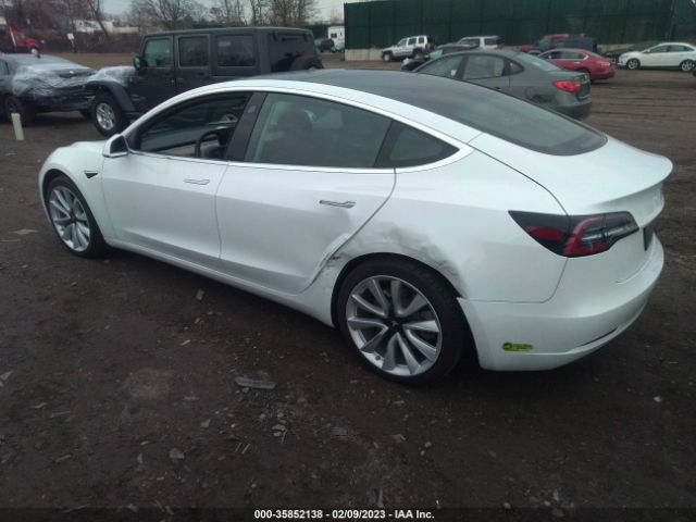 5YJ3E1EB3LF795582 Tesla MODEL 3