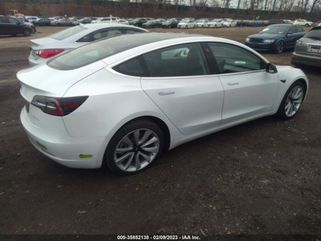 5YJ3E1EB3LF795582 Tesla MODEL 3