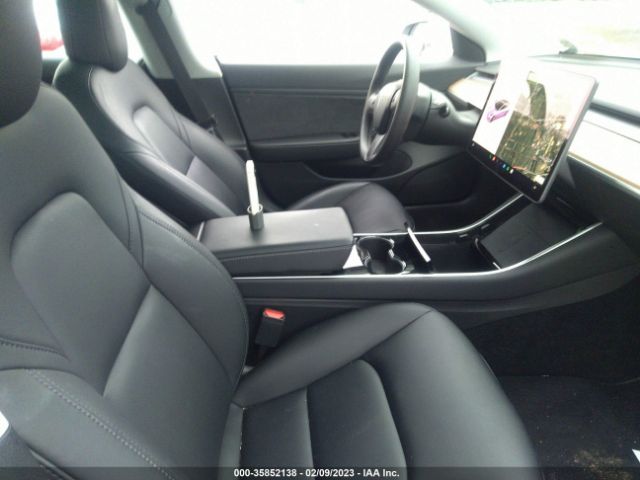 5YJ3E1EB3LF795582 Tesla MODEL 3