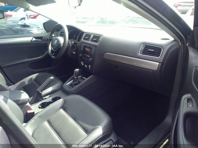 2018 Volkswagen Jetta, VIN: 3VWDB7AJ0JM227969