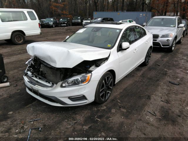 YV126MFLXJ2458340 Volvo S60 Dynamic