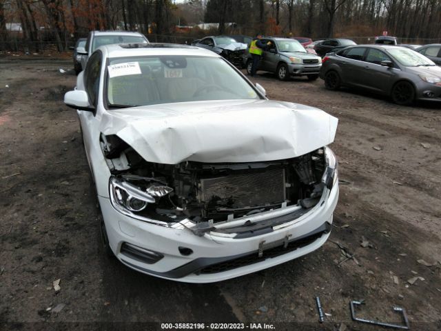 YV126MFLXJ2458340 Volvo S60 Dynamic