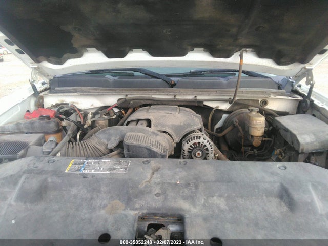 2011 CHEVROLET SILVERADO 1500 LT VIN: 1GCRCSE01BZ206347
