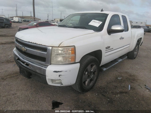2011 CHEVROLET SILVERADO 1500 LT VIN: 1GCRCSE01BZ206347