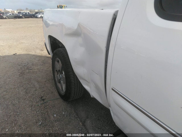 2011 CHEVROLET SILVERADO 1500 LT VIN: 1GCRCSE01BZ206347