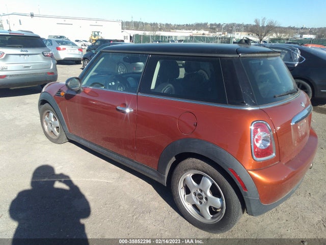 WMWSU3C57BT098433 Mini COOPER HARDTOP