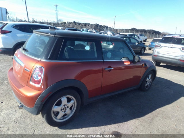 WMWSU3C57BT098433 Mini COOPER HARDTOP