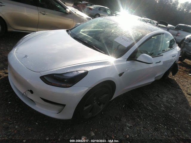 Tesla Model 3 Long Range 2022 5YJ3E1EBXNF305528 Image 2
