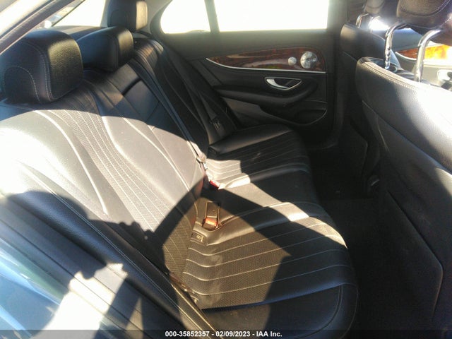 2018 Mercedes-Benz E-Class, VIN: WDDZF4JB3JA437585