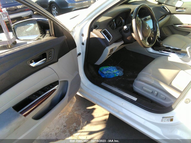 Acura TLX 2017 19UUB1F38HA008292 Image 5