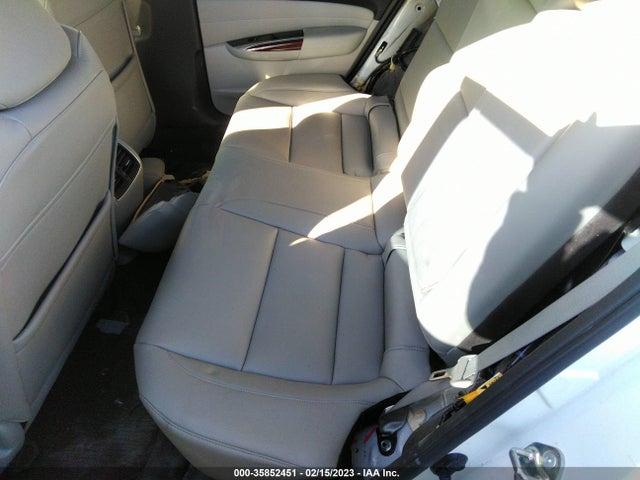 Acura TLX 2017 19UUB1F38HA008292 Image 8