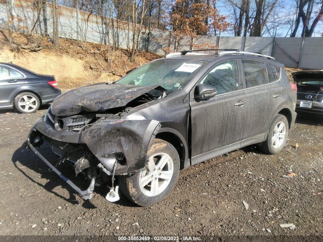 2014 TOYOTA RAV4 XLE VIN: 2T3RFREV2EW158308