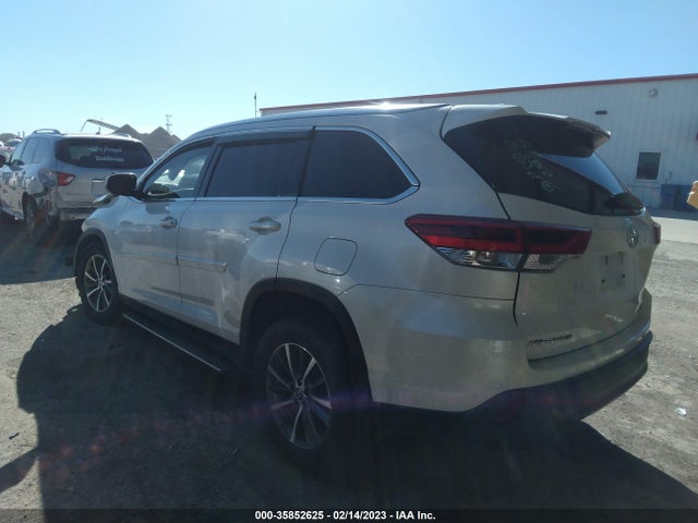 Toyota Highlander Se/xle 2019 5TDJZRFH8KS590833 Image 3