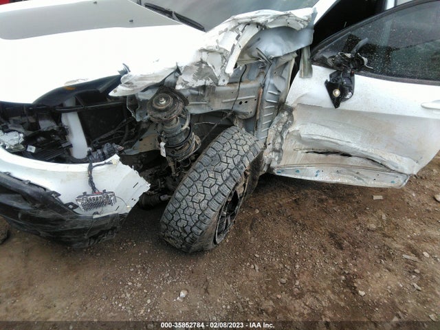 2022 Jeep Cherokee, VIN: 1C4PJMBX9ND502938