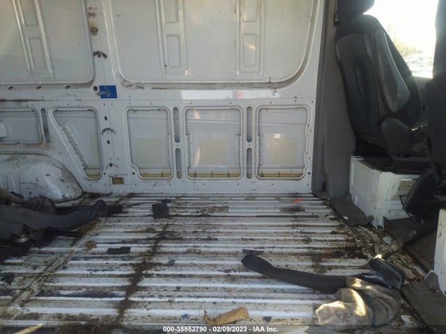 WD3PE7CD8JP605619 Mercedes-Benz SPRINTER CARGO VAN
