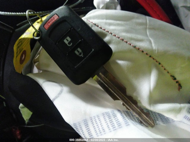 JA4AZ2A3XHZ053790 Mitsubishi Outlander Es