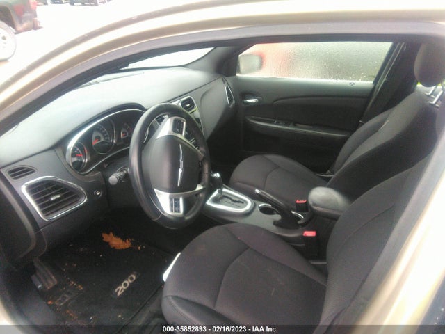 Chrysler 200 Touring 2014 1C3CCBBB0EN127568 Image 5