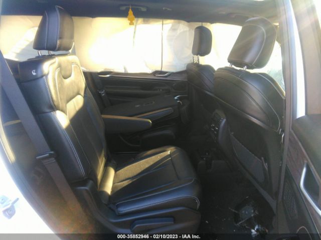 1C4RJKDG3P8702588 Jeep Grand Cherokee L Overland