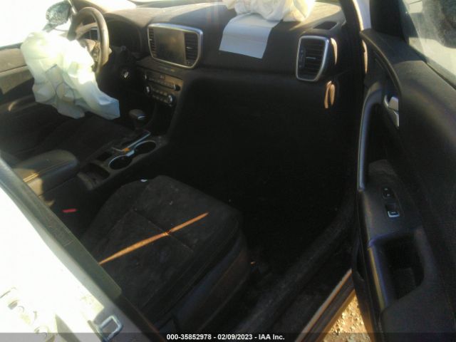 KNDPMCAC9L7646226 KIA Sportage Lx