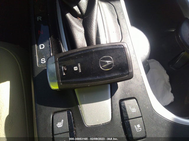 2016 Acura RDX, VIN: 5J8TB3H77GL017768