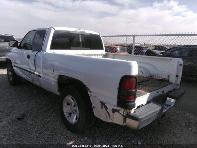 Dodge RAM 1500 2000 1B7HC13Y5YJ168806 Image 4