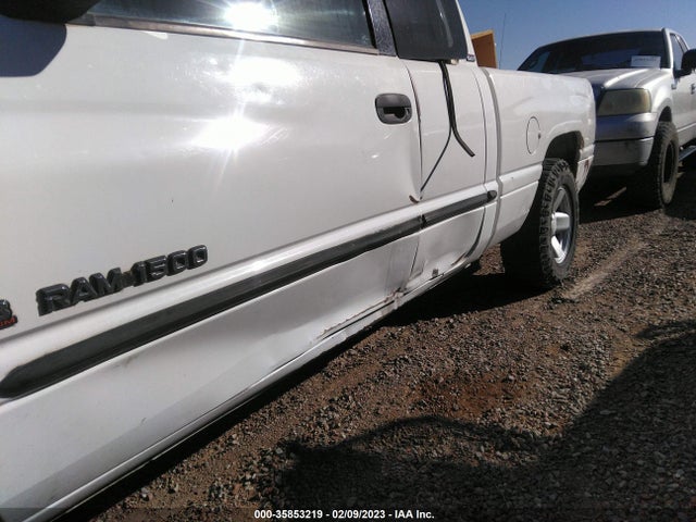 Dodge RAM 1500 2000 1B7HC13Y5YJ168806 Image 7