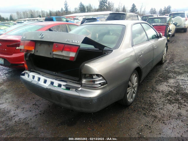 JT8BF28G1W5014634 Lexus ES 300 LUXURY SPORT SDN