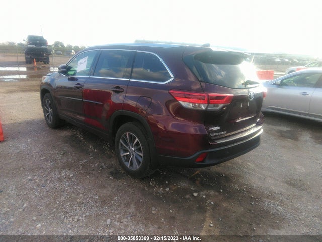2018 TOYOTA HIGHLANDER SE/XLE VIN: 5TDJZRFH0JS908488