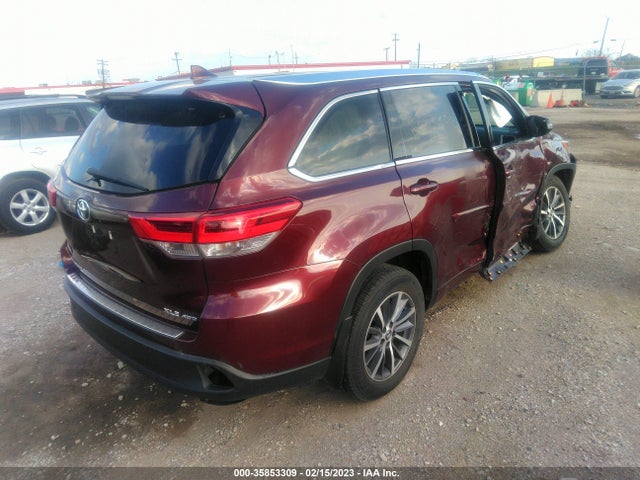 2018 TOYOTA HIGHLANDER SE/XLE VIN: 5TDJZRFH0JS908488