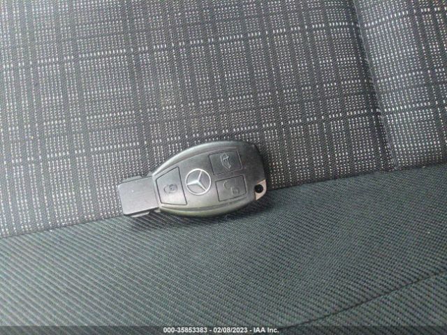 WD4PG2EE8J3498707 Mercedes-Benz METRIS PASSENGER VAN