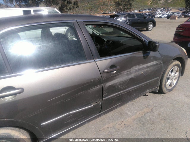 2006 HONDA ACCORD SDN EX/EX-L WITH NAVI VIN: 1HGCM56736A105560