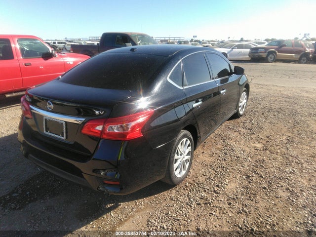 2018 Nissan Sentra, VIN: 3N1AB7AP1JL655620