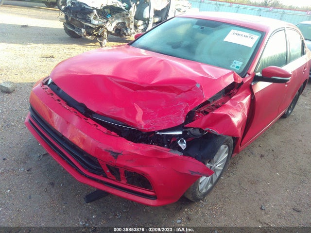 3VWLA7AJ5FM321013 Volkswagen Jetta Sedan 2.0l Tdi Se