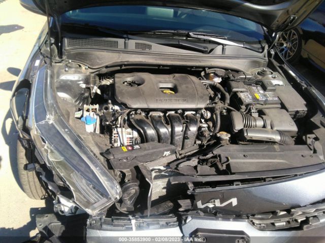 3KPF24AD6NE490522 KIA Forte Lxs