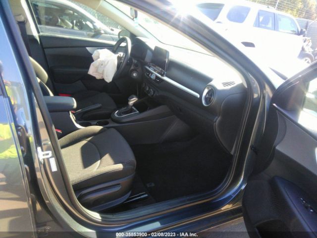 3KPF24AD6NE490522 KIA Forte Lxs