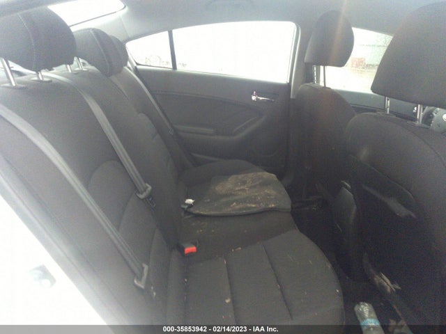 2016 KIA FORTE LX VIN: KNAFK4A6XG5586635