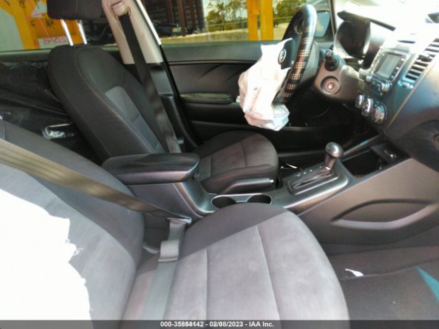 KNAFX4A84E5102667 KIA FORTE EX
