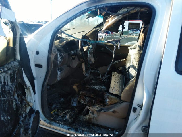 2008 NISSAN PATHFINDER SE VIN: 5N1AR18B18C606189