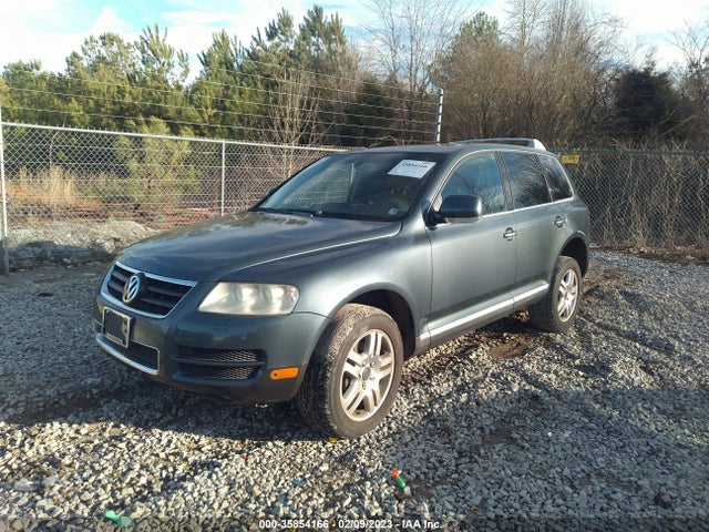 Volkswagen Touareg 2004 WVGEM77L44D067259 Image 2