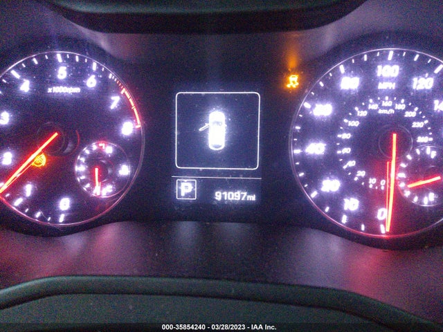 2016 Hyundai Veloster, VIN: KMHTC6AE7GU273775